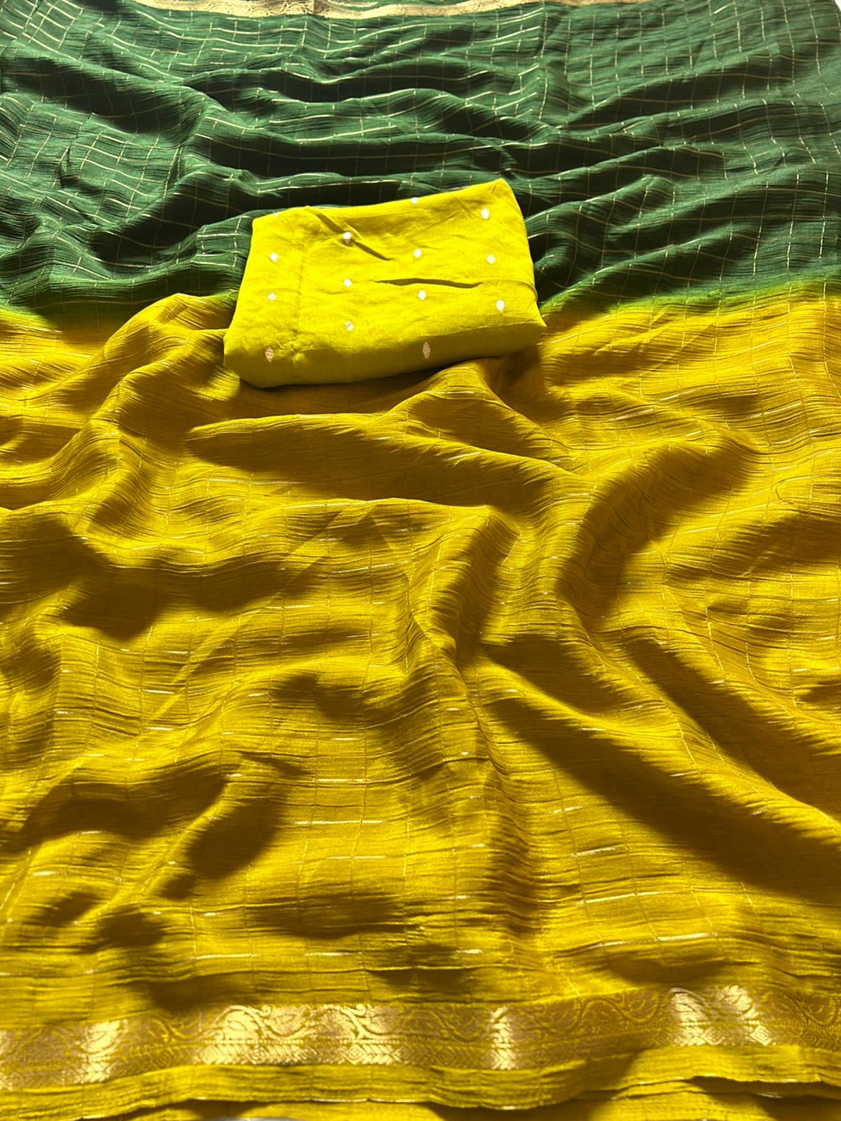 Chinnon Georgette in dual tone with zari checks with blouse | GF0013